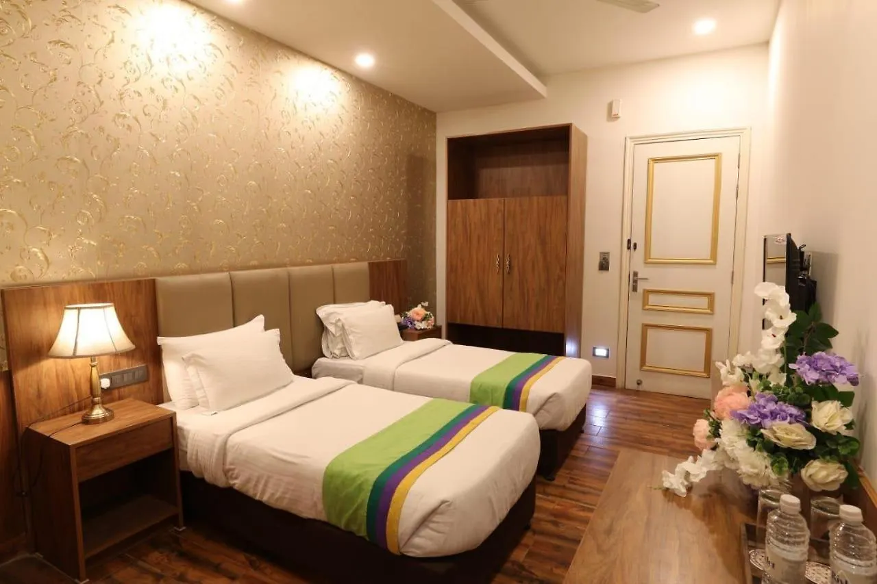 Tivoli Lawrence Road Hotel Delhi